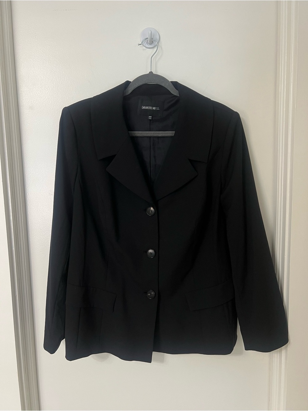 Lafayette 148 New York Black Tailored Single-Breasted Blazer Career Office Work